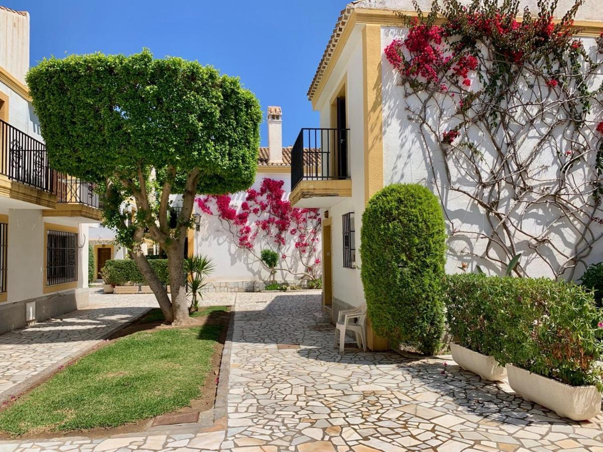 Eonia Marinas-duplex Con Porche En Primera Linea! Apartment *