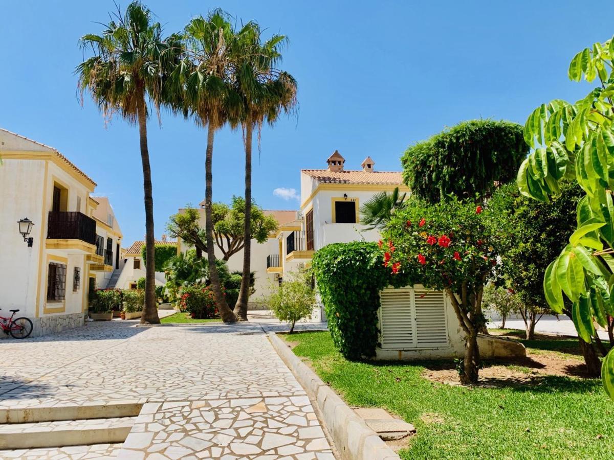 Eonia Marinas-duplex Con Porche En Primera Linea! * Vera